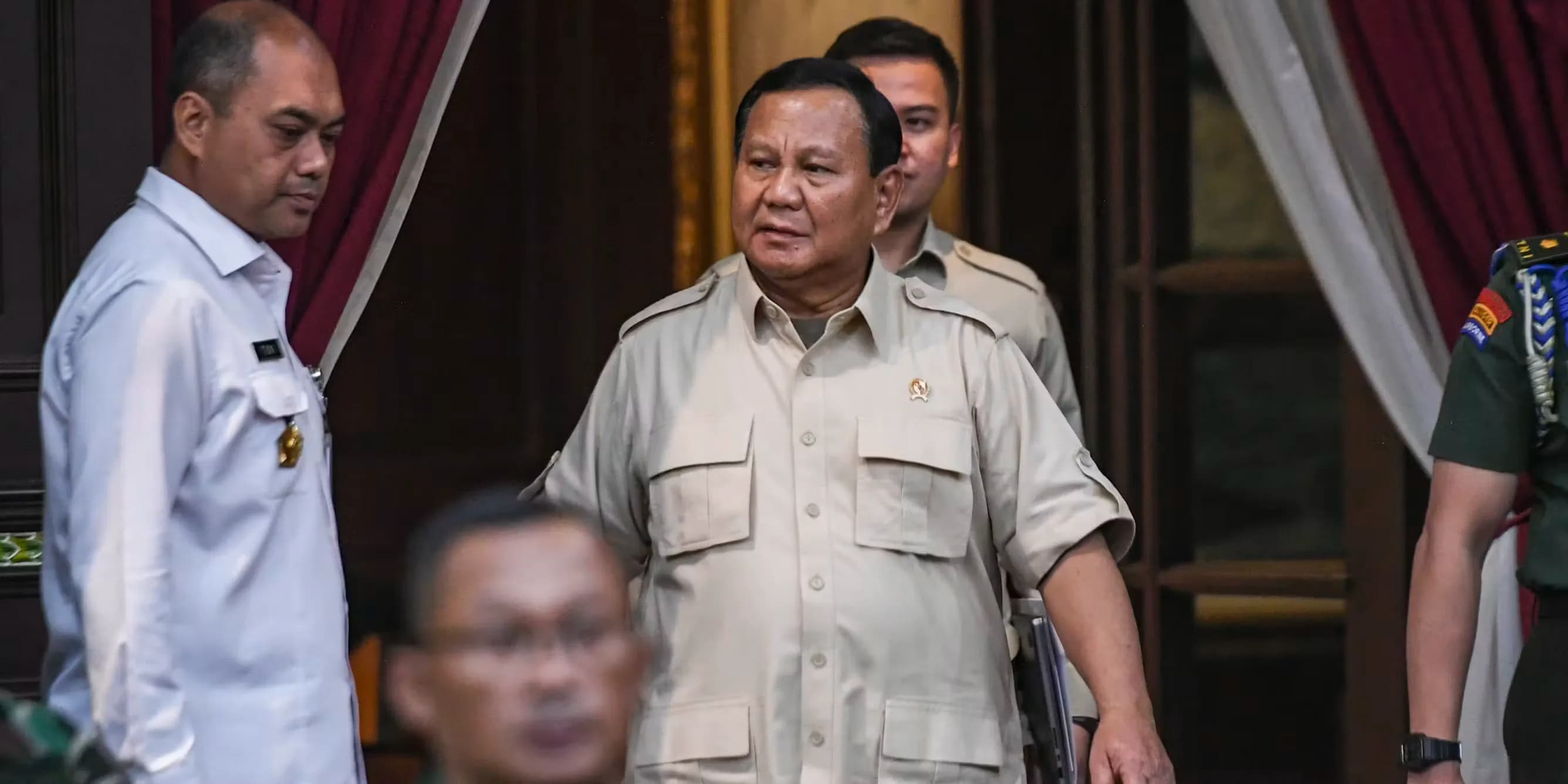 Membaca Arah Baru Demokrasi Indonesia: Stabilitas Kartel dan Bangkitnya Kekuatan Masyarakat Sipil
