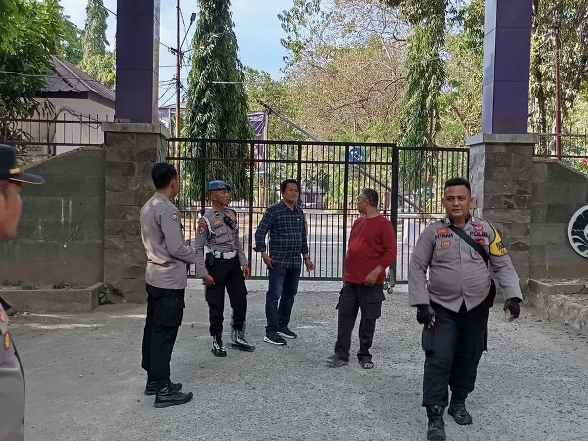 Membaca Sinyal Masa Depan dari Gesekan Ojol vs Mahasiswa: Peta Jalan Ruang Publik 2030